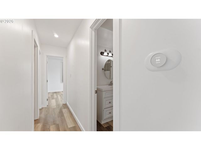 15758 Se HIGHWAY 224 85, Damascus, OR 97089