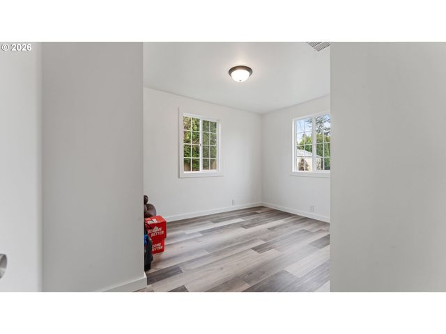 15758 Se HIGHWAY 224 85, Damascus, OR 97089