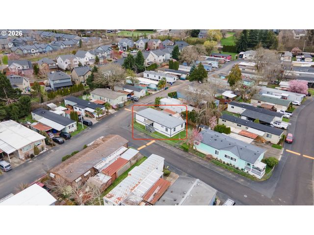 15758 Se HIGHWAY 224 85, Damascus, OR 97089