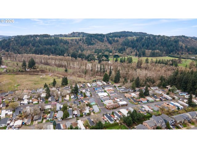 15758 Se HIGHWAY 224 85, Damascus, OR 97089