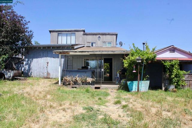 715 Santa Maria Rd, El Sobrante, CA 94803