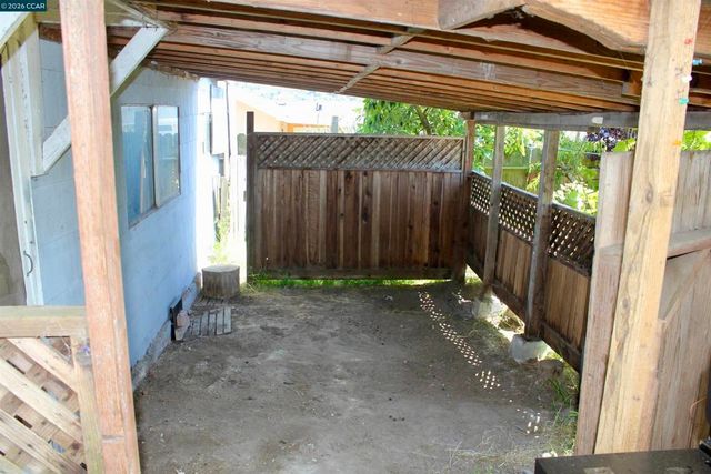 715 Santa Maria Rd, El Sobrante, CA 94803