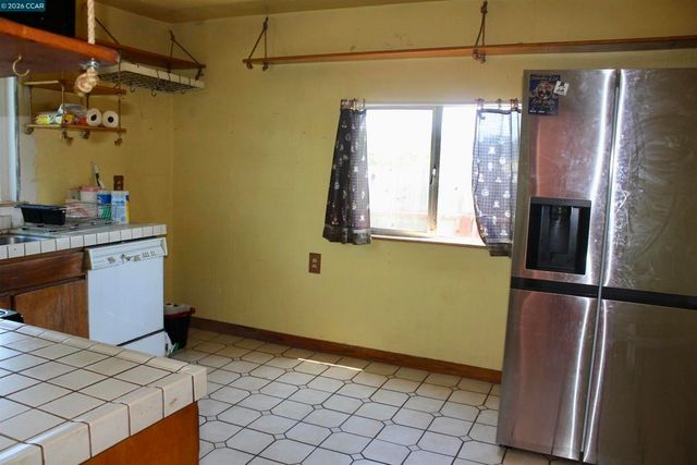 715 Santa Maria Rd, El Sobrante, CA 94803