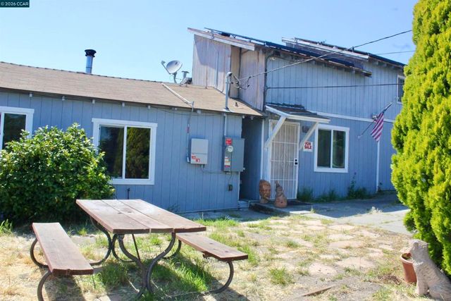 715 Santa Maria Rd, El Sobrante, CA 94803