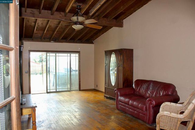715 Santa Maria Rd, El Sobrante, CA 94803