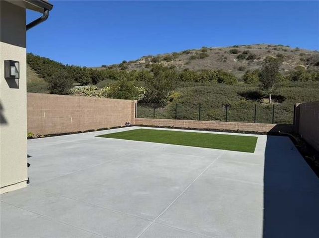 162 Statura, Irvine, CA 92602