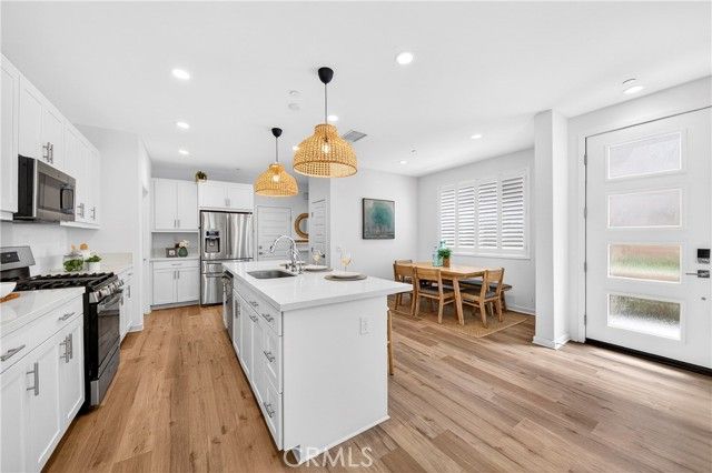 586 S Motif Street, Anaheim, CA 92805