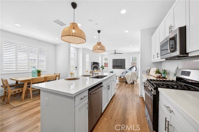 586 S Motif Street, Anaheim, CA 92805