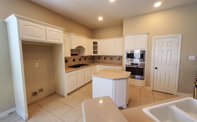 2635 Katie Harbor Drive, Manvel, TX 77578