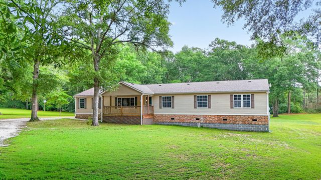 1222 Birch Drive, Summerton, SC 29148