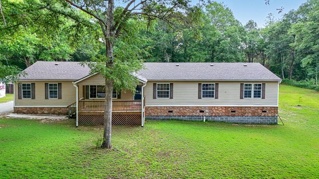 1222 Birch Drive, Summerton, SC 29148
