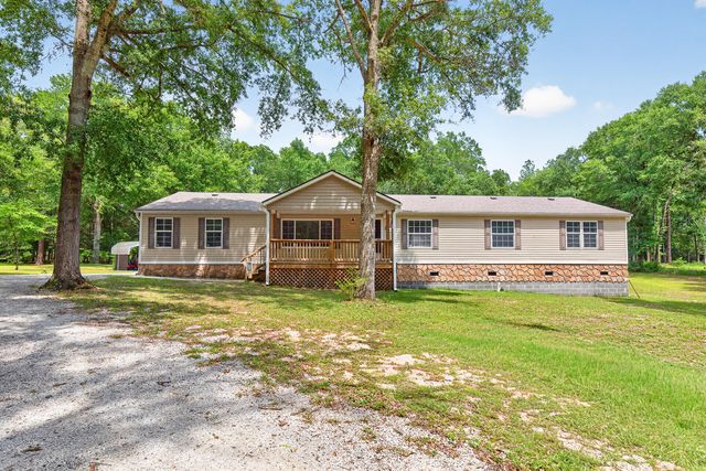 1222 Birch Drive, Summerton, SC 29148