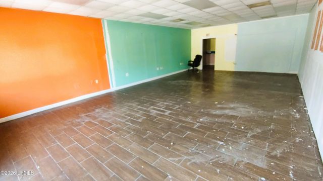 1180 Ribaut Rd Ste 7, Beaufort, SC 29902