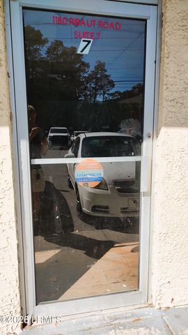 1180 Ribaut Rd Ste 7, Beaufort, SC 29902