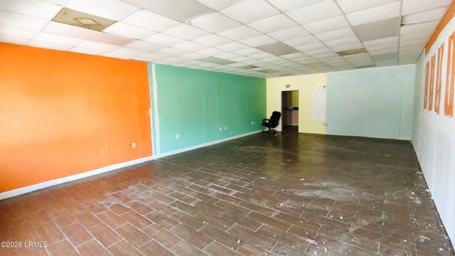 1180 Ribaut Rd Ste 7, Beaufort, SC 29902