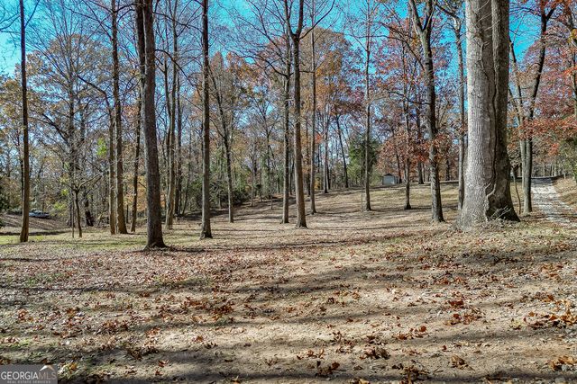 131 Canix Lane, Hoschton, GA 30548