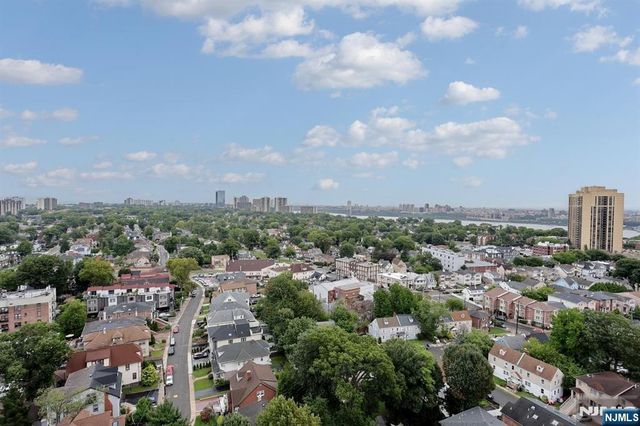 770 Anderson Avenue 18K, Cliffside Park, NJ 07010