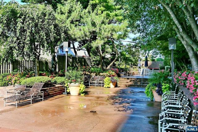 770 Anderson Avenue 18K, Cliffside Park, NJ 07010