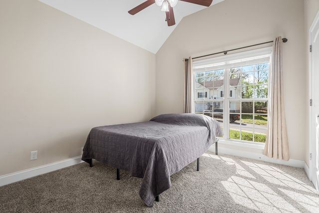 1277 Morstead Dr, Clarksville, TN 37042