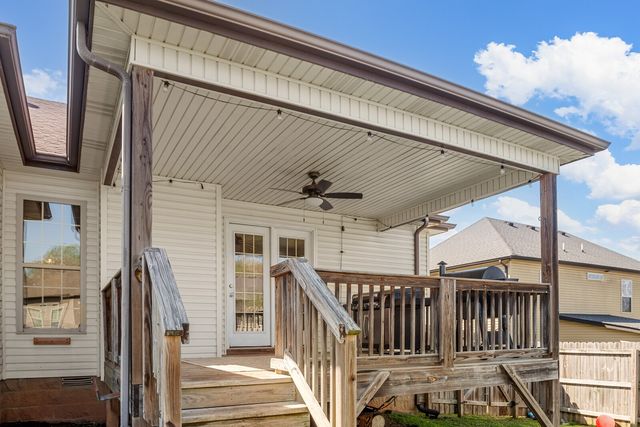 1277 Morstead Dr, Clarksville, TN 37042