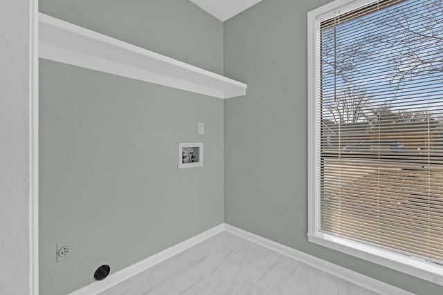 5740 WILLOW SPRINGS DR, Millington, TN 38053