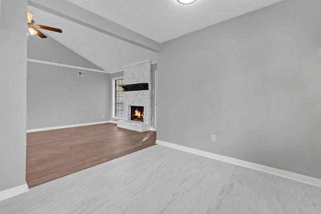 5740 WILLOW SPRINGS DR, Millington, TN 38053