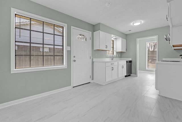 5740 WILLOW SPRINGS DR, Millington, TN 38053