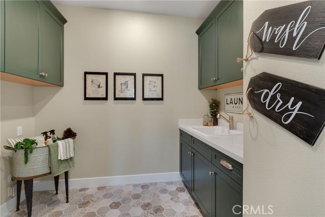 28516 Wildflower Terrace, Castaic, CA 91384