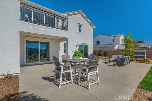 28516 Wildflower Terrace, Castaic, CA 91384