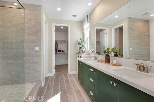 28516 Wildflower Terrace, Castaic, CA 91384