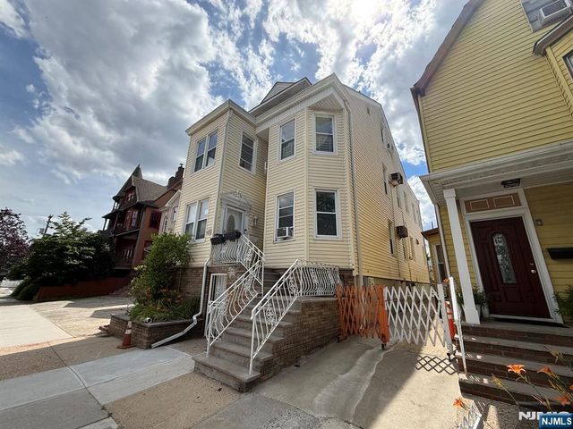 308 Davis Avenue APT1, Harrison, NJ 07029