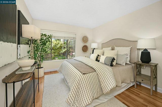1305 Singingwood Ct 8, Walnut Creek, CA 94595
