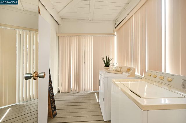 1305 Singingwood Ct 8, Walnut Creek, CA 94595