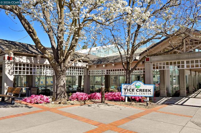 1305 Singingwood Ct 8, Walnut Creek, CA 94595