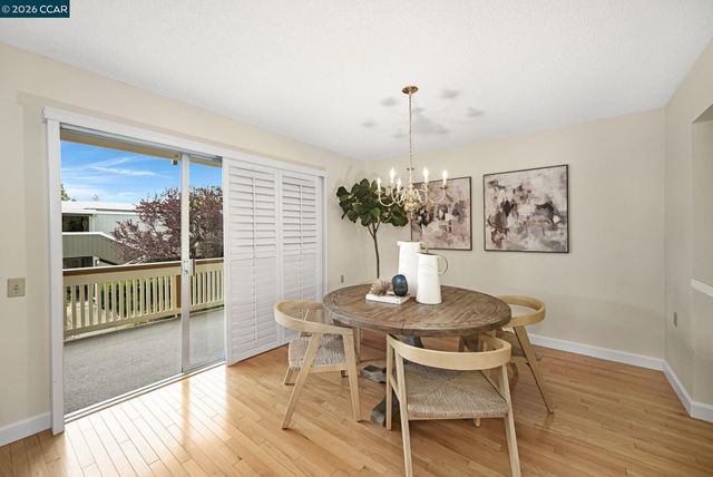 1305 Singingwood Ct 8, Walnut Creek, CA 94595