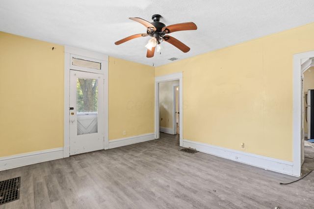 1543 Manchester Avenue, Columbus, OH 43211