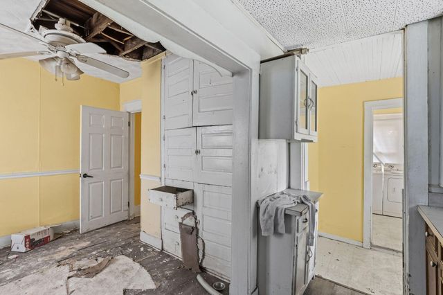 1543 Manchester Avenue, Columbus, OH 43211