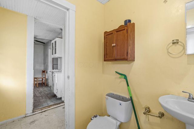 1543 Manchester Avenue, Columbus, OH 43211