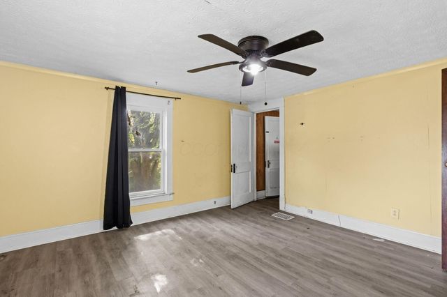 1543 Manchester Avenue, Columbus, OH 43211