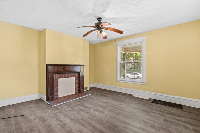 1543 Manchester Avenue, Columbus, OH 43211