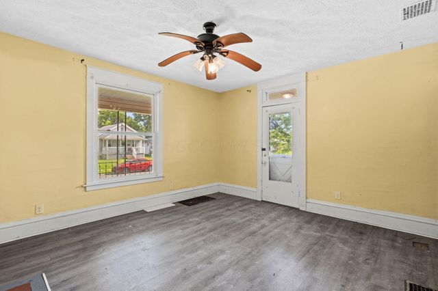 1543 Manchester Avenue, Columbus, OH 43211