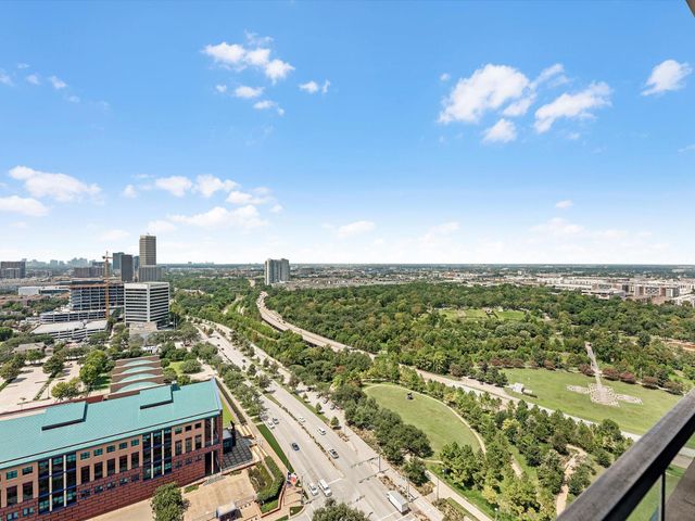1711 Allen Parkway 2102, Houston, TX 77019