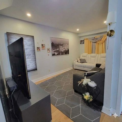 116 Parnell, Providence, RI 02909