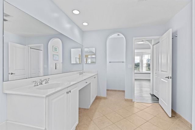 11704 SW Bennington Circle, Port St. Lucie, FL 34987