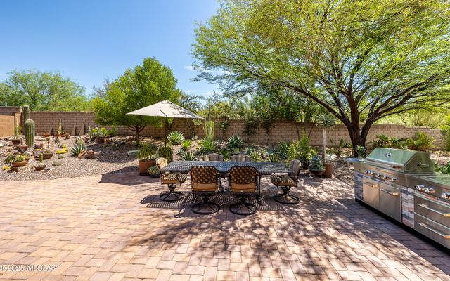 14242 N Bright Angel Trail, Marana, AZ 85658