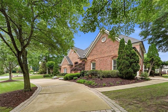 9275 Waits Ferry Crossing, Johns Creek, GA 30097