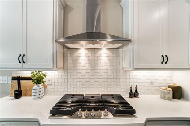 MM Davidson, Windsor, VA 23487