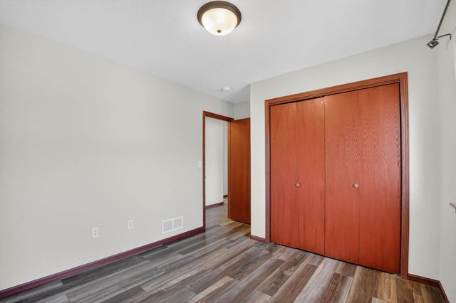 1117 Lois Lane, Waterloo, IA 50702