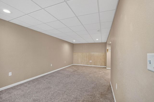 1117 Lois Lane, Waterloo, IA 50702