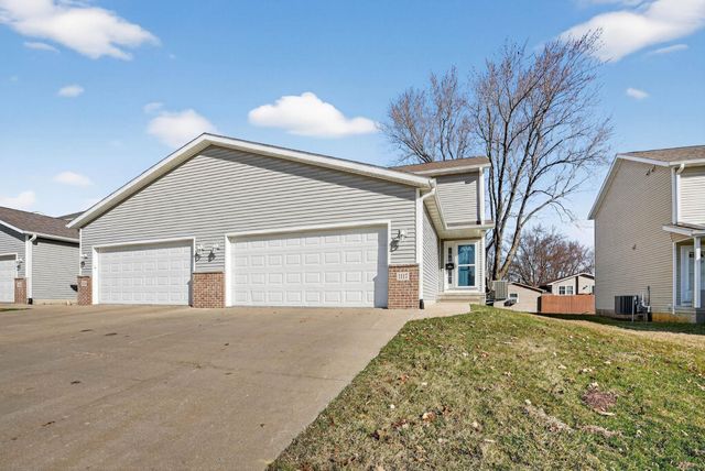 1117 Lois Lane, Waterloo, IA 50702